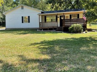 100 W Broad St, Pleasanton, KS 66075