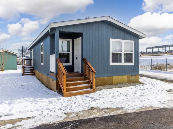 11920 E Mansfield Ave Trailer 33, Spokane, WA 99206