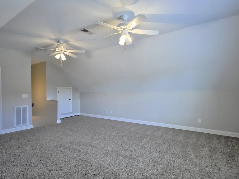 3714 Tradewinds Ter — Photo 40