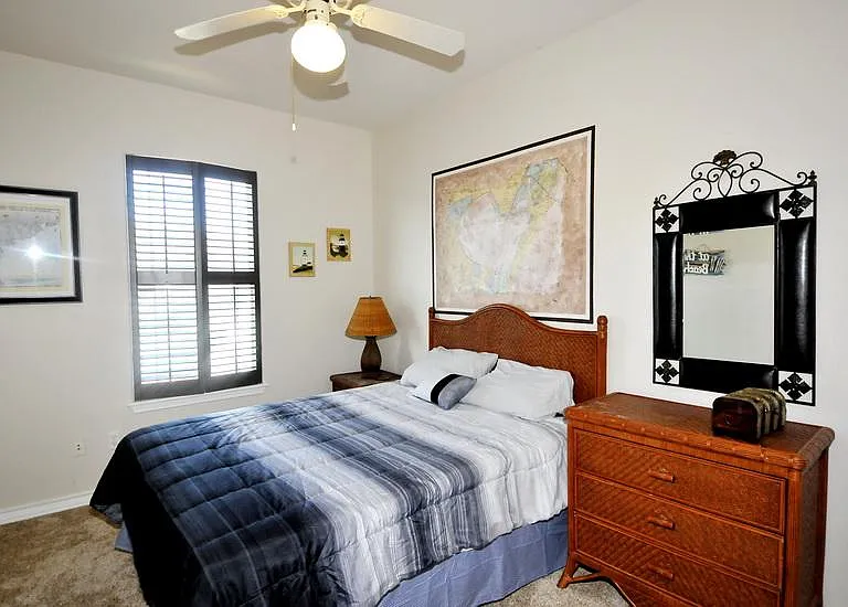 14901 Windward Dr #802 — Photo 23