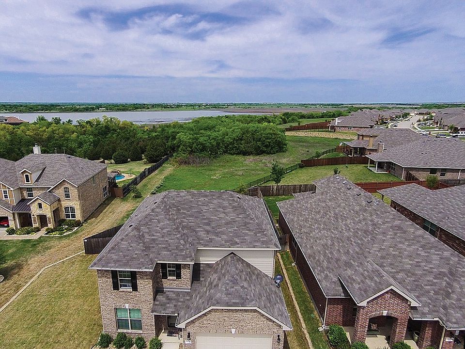 1st image of 1253 Waterford Dr