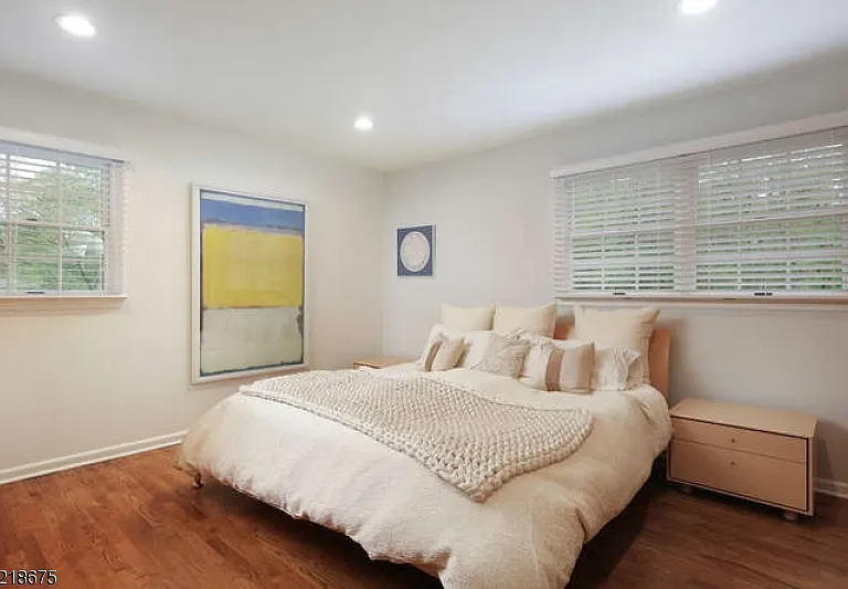 18 Skyline Dr — Photo 21