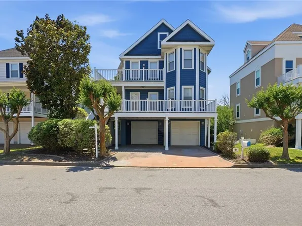 405 Pinewell Dr, Norfolk, VA 23503