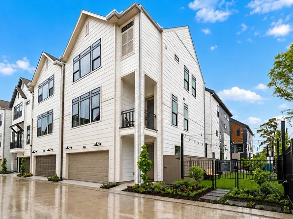 752 Curtin St, Houston, TX 77018