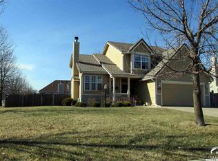 917 Congressional Dr, Lawrence, KS 66049