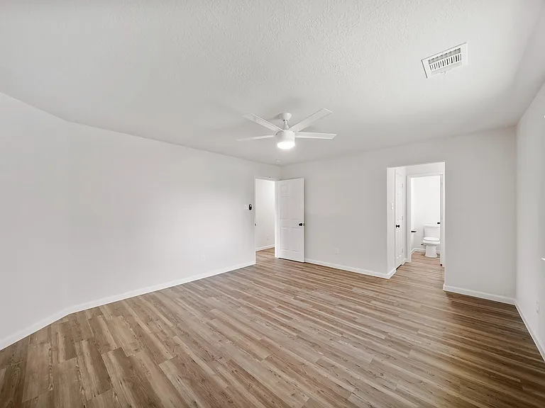 506 Marathon Pl — Photo 38