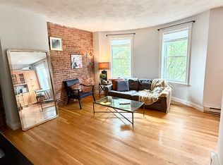 474 Massachusetts Ave APT 4, Boston, MA 02118