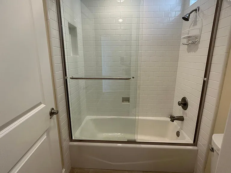 2933 Shamrock Ave — Photo 14