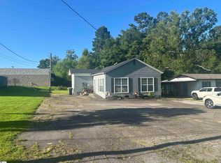 101 Elm St, Clinton, SC 29325