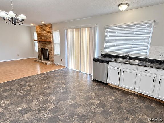 3rd image of 11707 Branridge Rd