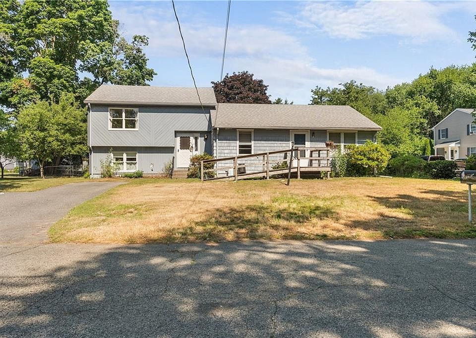 1st image of 48 Westbrook Dr