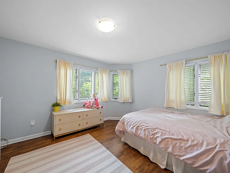 22 Pamrapo Ct W — Photo 17