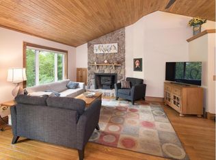 5975 Timber Trl SE, Prior Lake, MN 55372