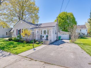 112 Anglesea St, Goderich, ON N7A1V3