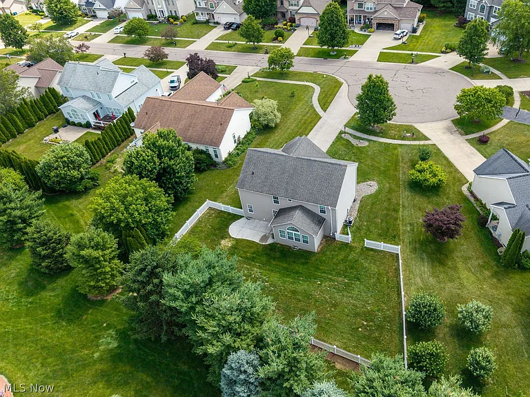 3876 Bosworth Dr — Photo 31