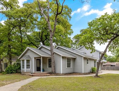 650 Club Oak Dr, River Oaks, TX, 76114