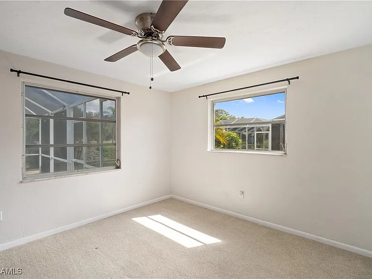 1411 Whiskey Creek Dr — Photo 23
