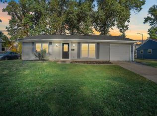 925 Tulip Tree Rd, Fort Wayne, IN 46825