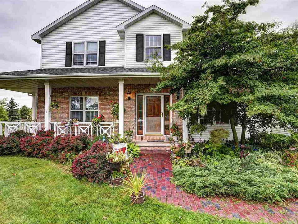 1st image of N7883 Ashbrooke Ct