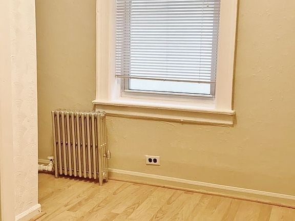 4th image of 22-68 42nd St #2BB
