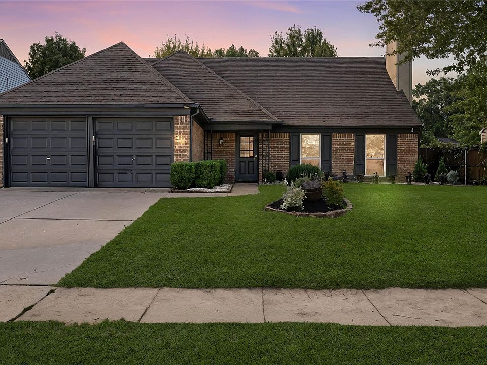 1st image of 4004 Willow Run Dr