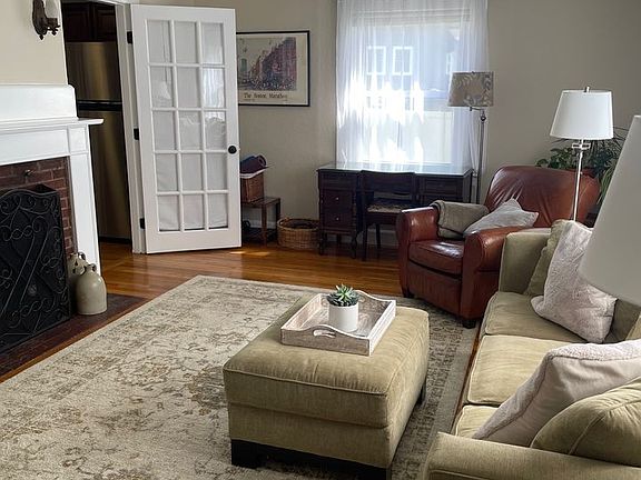 3rd image of 15 Wood Ave #15