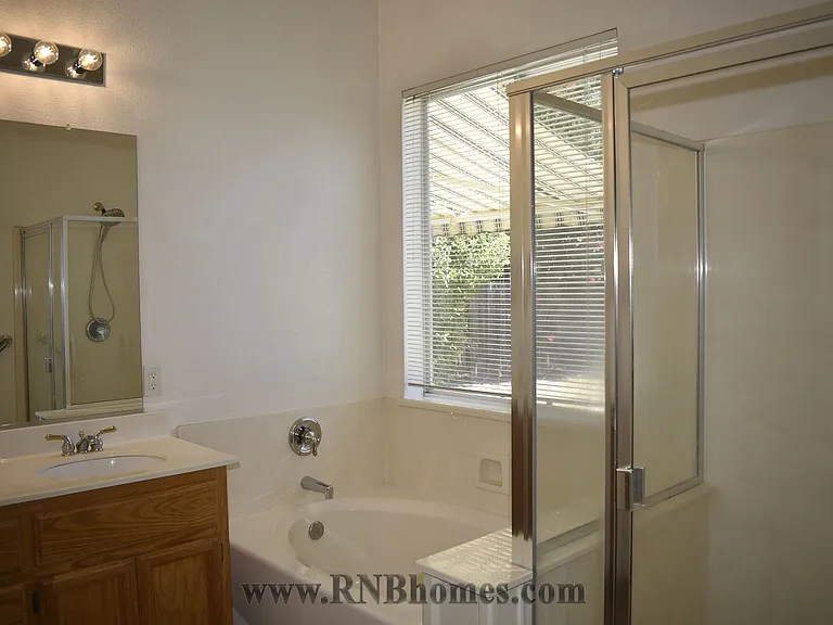 18 Diggins Dr — Photo 18