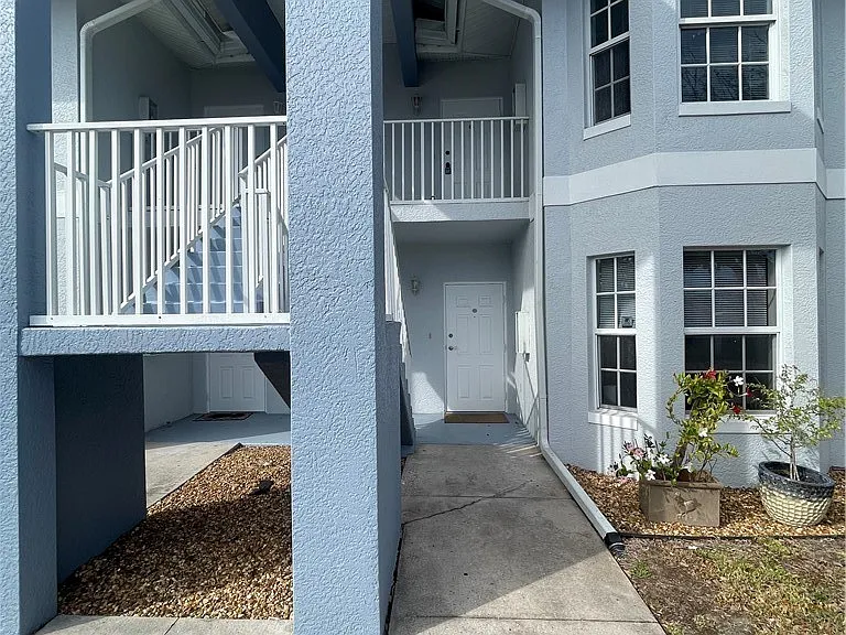 8555 Bernwood Cove Loop #112 — Photo 5