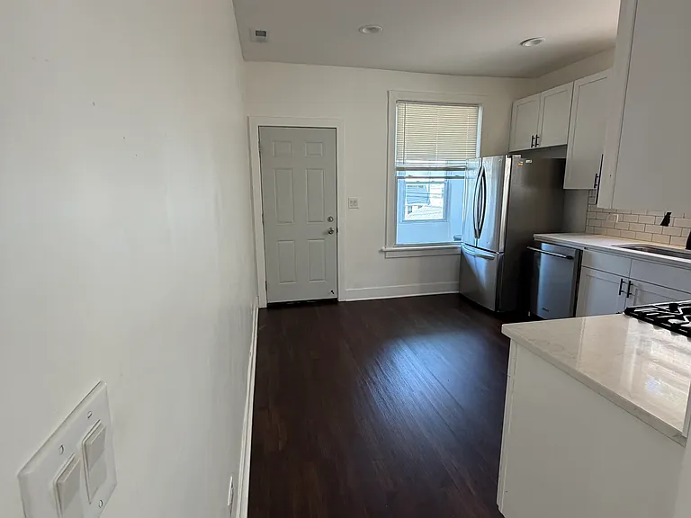 1922 Harvey Ave #1 — Photo 9