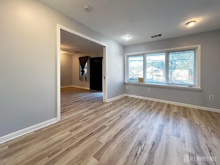 122 Vineyard Rd — Photo 14