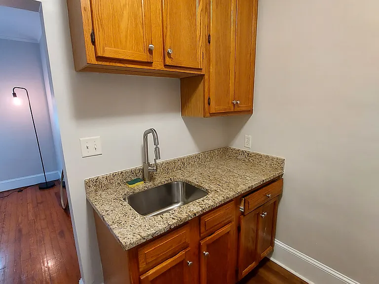 5107 Roland Ave #2R — Photo 13