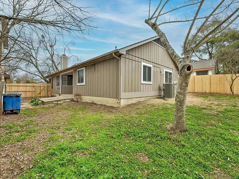 3006 Linnet Dr — Photo 27