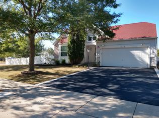 1090 Willow Bay, Elgin, IL 60123