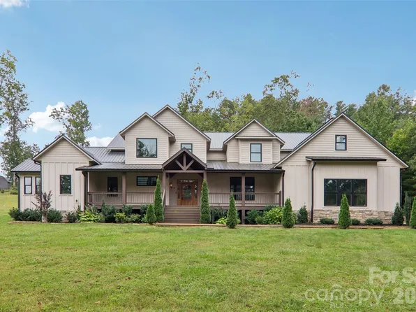157 Allen Dr, Fletcher, NC 28732