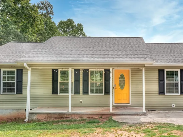 182 Steve Nix Rd, Seneca, SC 29678