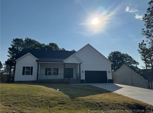 141 Sandpiper Dr, Sanford, NC 27332