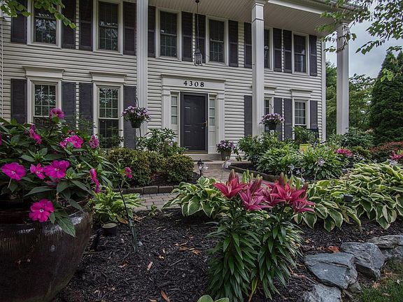 5th image of 4308 Scotch Meadow Ct