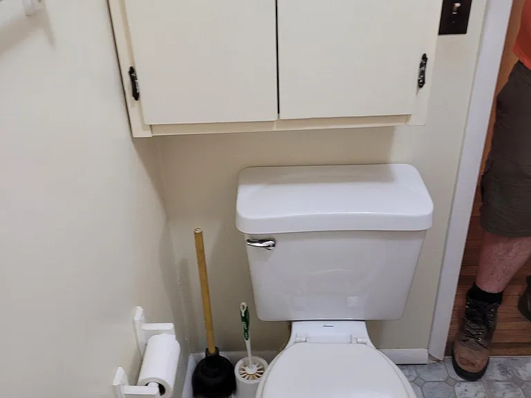 Unit A, Bathroom
