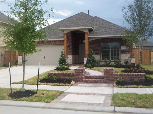 18907 Cove Pointe Dr, Cypress, TX 77433