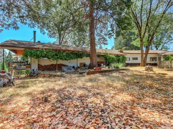 11026 Beauview Rd, Grass Valley, CA 95945