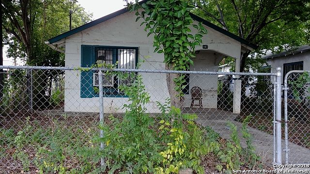 1st image of 447 Hazel St