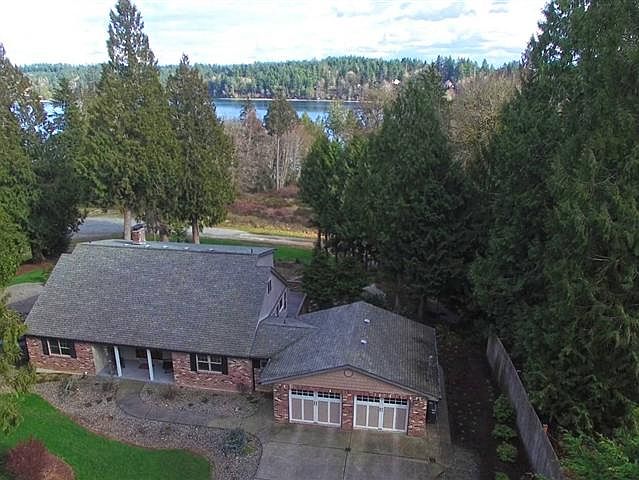1st image of 6216 Coho Ln NE