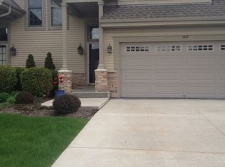 1637 Raintree Ln, Mount Pleasant, WI 53406