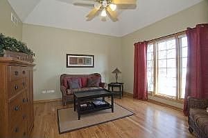 5th image of 2803 Deering Bay Dr