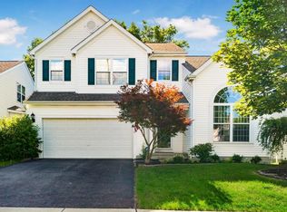 4310 Greensbury Dr, New Albany, OH