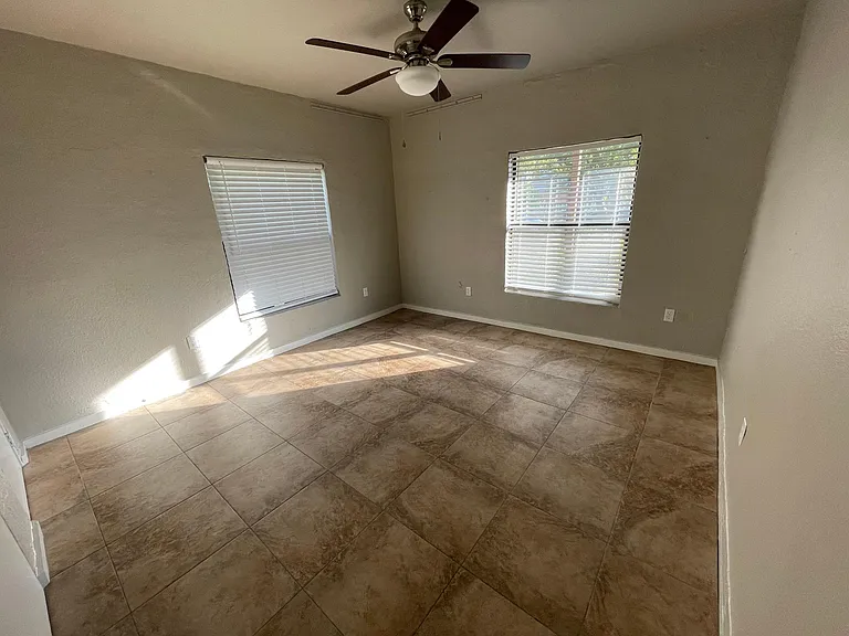 1410 Ashwood Rd — Photo 8