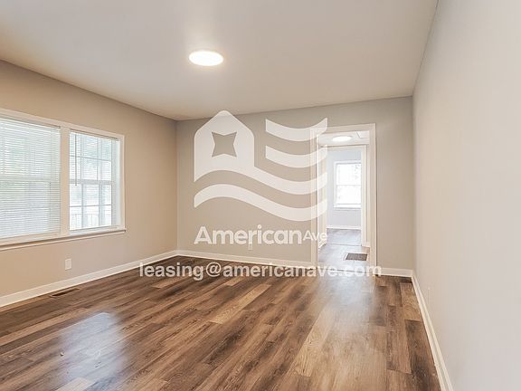 625633_003_living_room_12793834.jpg