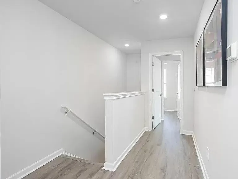 5637 Carrington Ct — Photo 18