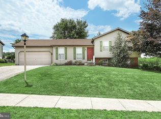 1 Regal Dr, Hanover, PA 17331