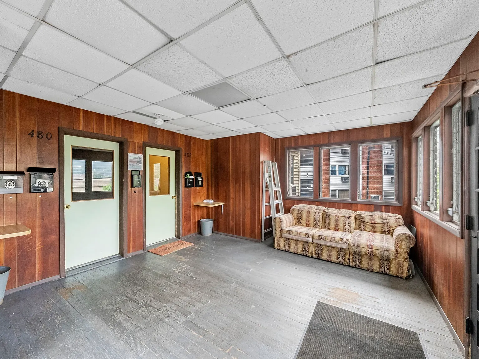 1 bed, 1000 sqft, $1,700 — Photo 2